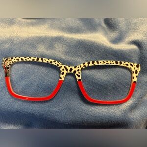 Stylish Red and Black Cruella Patterned Glasses